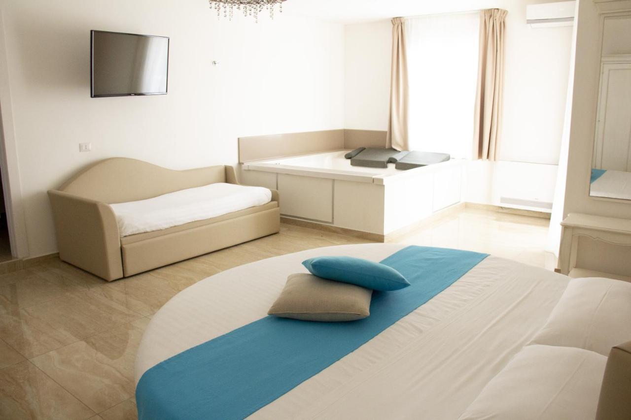B&B Imperial Exclusive Rooms & Breakfast Porto Cesareo Exterior photo