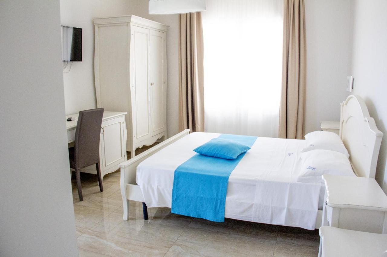 B&B Imperial Exclusive Rooms & Breakfast Porto Cesareo Exterior photo