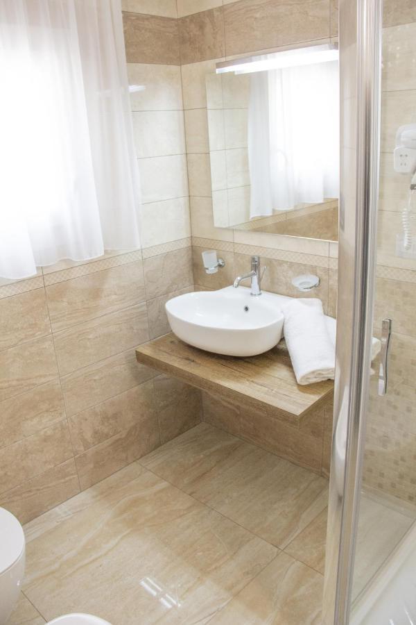 B&B Imperial Exclusive Rooms & Breakfast Porto Cesareo Exterior photo
